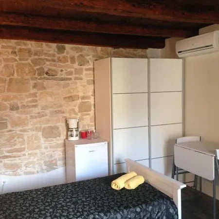 بيت ضيافة Grof Tar-Vabriga