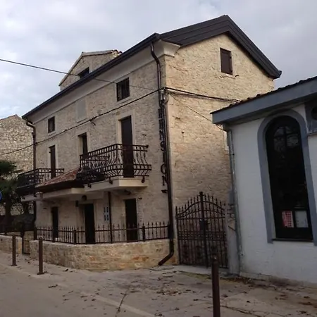 Grof Pensionat Tar-Vabriga